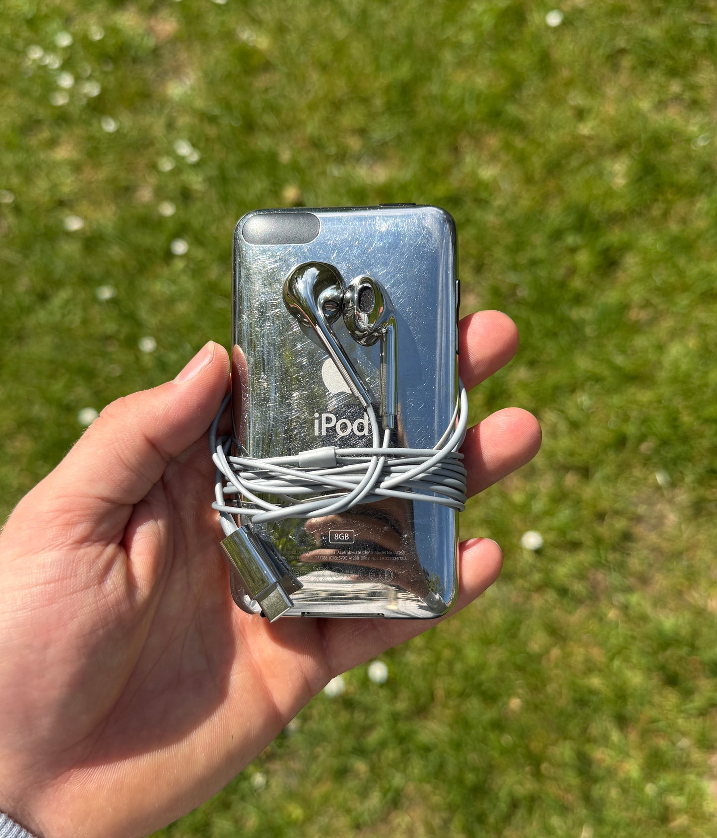 Wired Earbuds - Silver (Preorder 6-7 weeks)